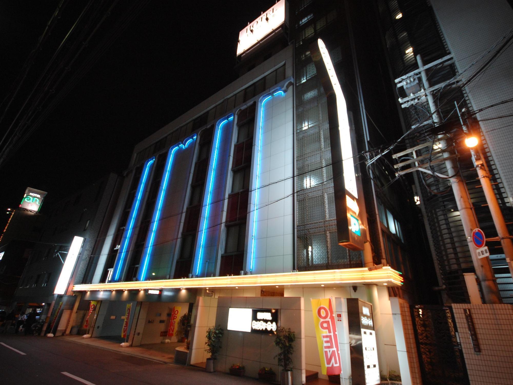 Hotel Candy Hall (Adults Only) Osaka Esterno foto