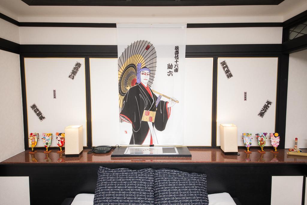 Hotel Candy Hall (Adults Only) Osaka Esterno foto
