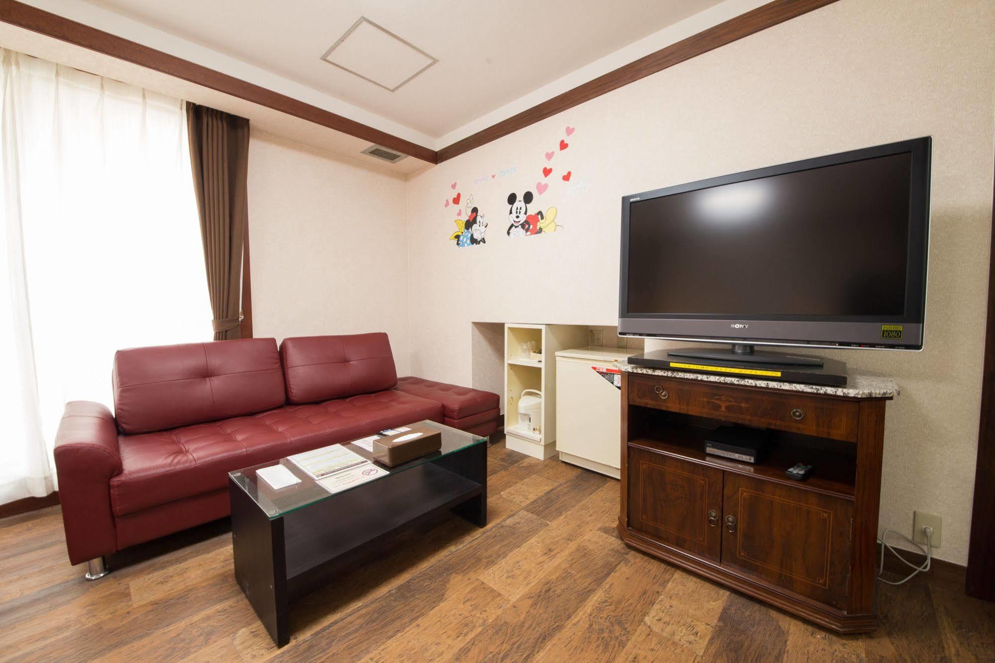 Hotel Candy Hall (Adults Only) Osaka Esterno foto