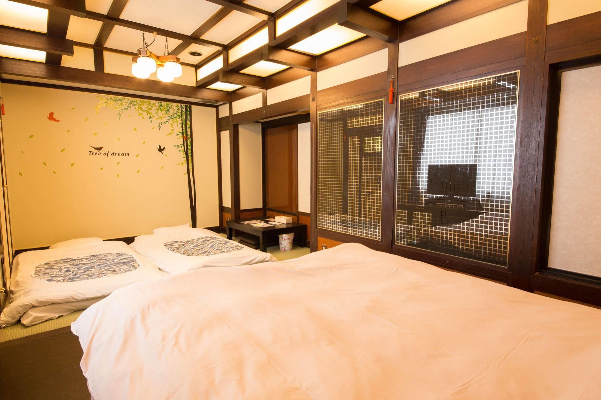 Hotel Candy Hall (Adults Only) Osaka Esterno foto